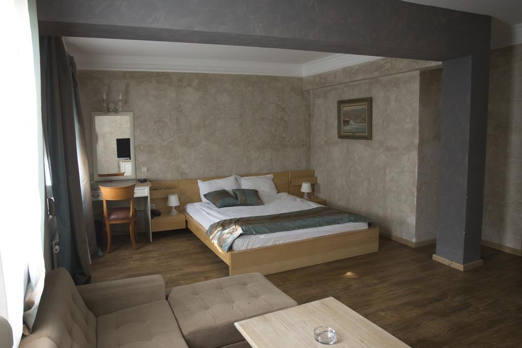 Green Hotel Alexander Palace Sofia Exterior photo