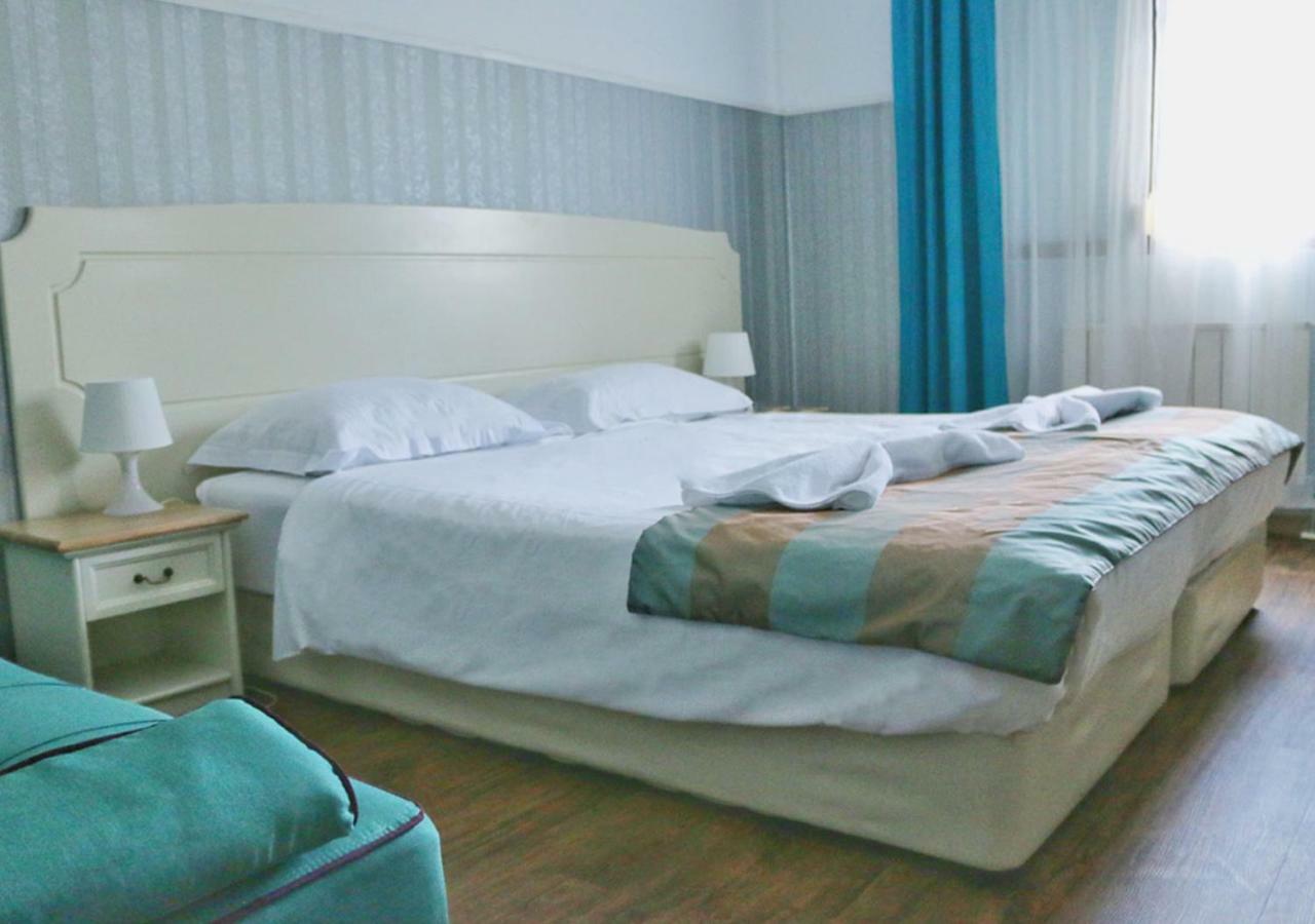 Green Hotel Alexander Palace Sofia Exterior photo